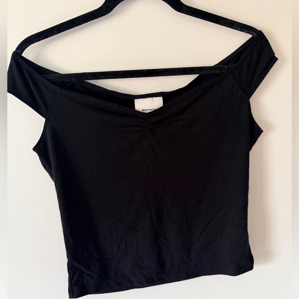 Reformation Cropped Black Tee Size L